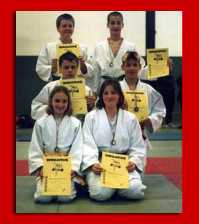 Sechs A-Jugendliche des TJK